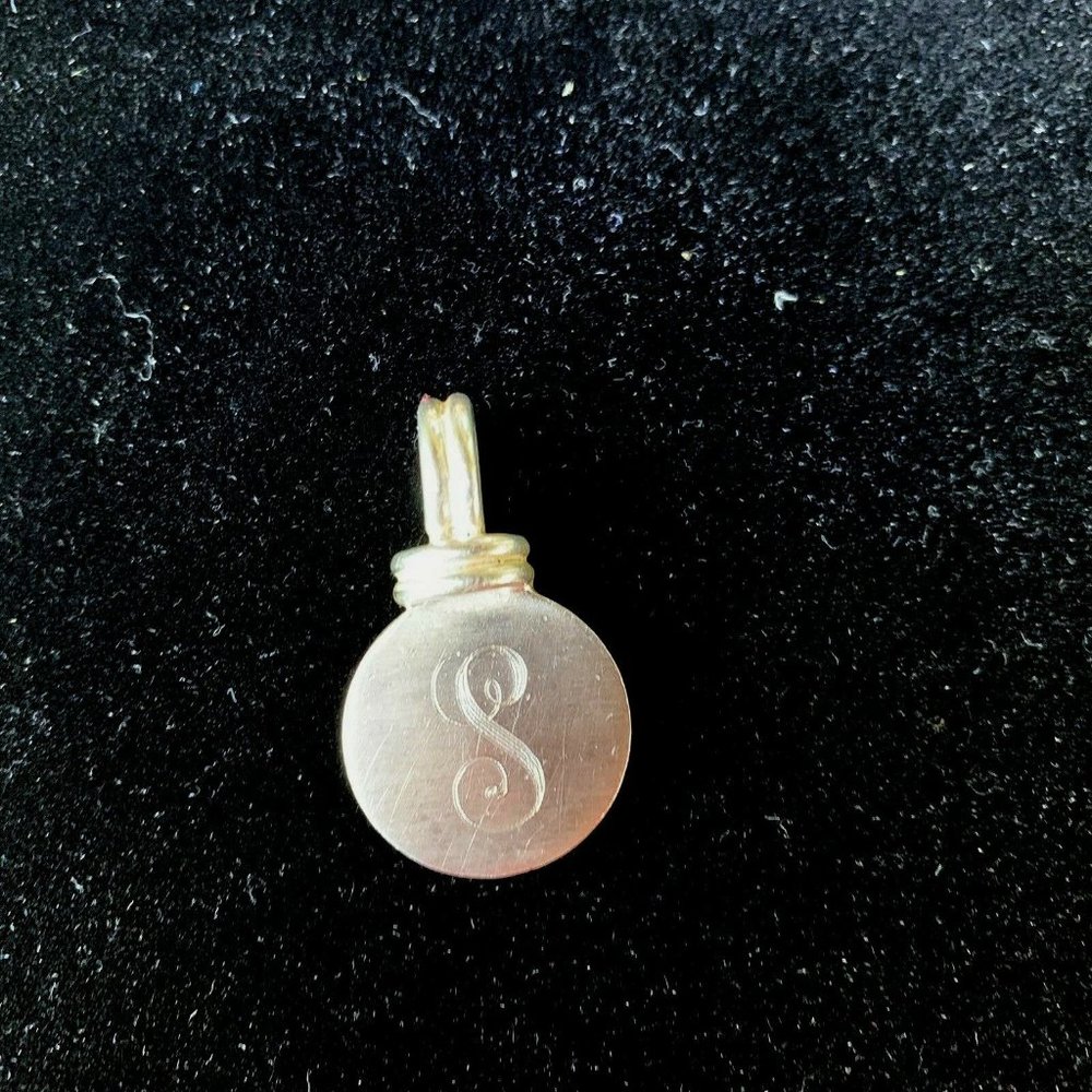 Sterling silver 925 engrave ''S'' pendant - Picture 5 of 7